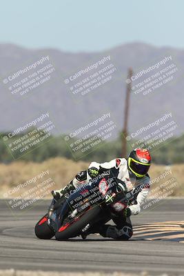 media/Oct-13-2025-Moto Forza (Mon) [[a66d839500]]/2-A Group/Session 3 (Turn 16)/